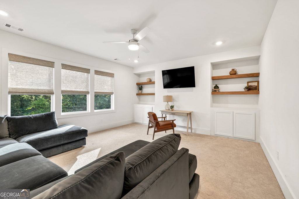 Buford, Georgia 30518, United States, 5 Bedrooms Bedrooms, ,4 BathroomsBathrooms,Residential,Active,142165