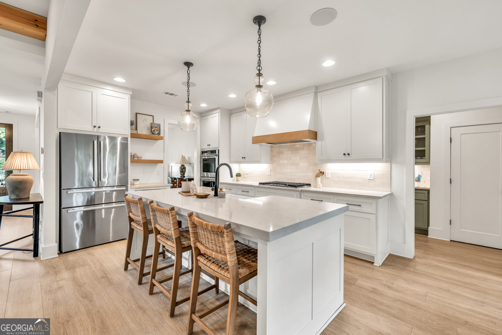 Buford, Georgia 30518, United States, 5 Bedrooms Bedrooms, ,4 BathroomsBathrooms,Residential,Active,142165