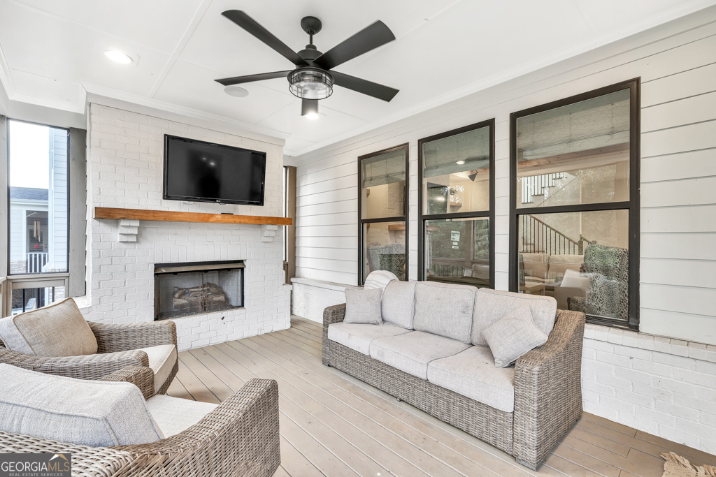 Buford, Georgia 30518, United States, 5 Bedrooms Bedrooms, ,4 BathroomsBathrooms,Residential,Active,142165