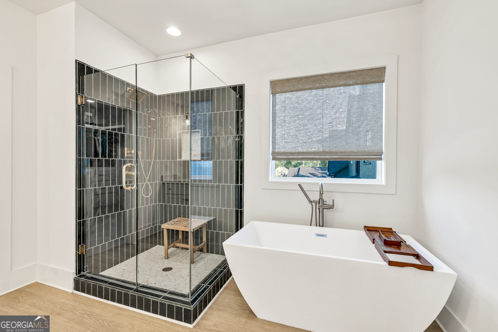 Buford, Georgia 30518, United States, 5 Bedrooms Bedrooms, ,4 BathroomsBathrooms,Residential,Active,142165