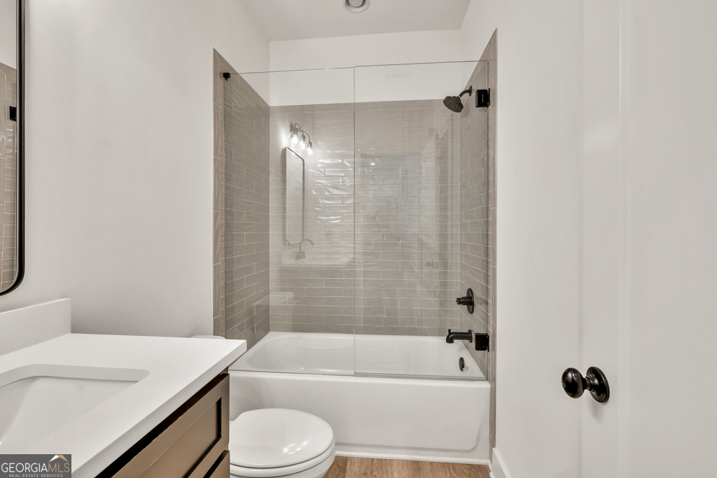 Buford, Georgia 30518, United States, 5 Bedrooms Bedrooms, ,4 BathroomsBathrooms,Residential,Active,142165