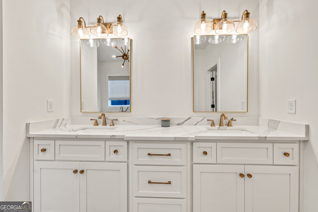 Buford, Georgia 30518, United States, 5 Bedrooms Bedrooms, ,4 BathroomsBathrooms,Residential,Active,142165