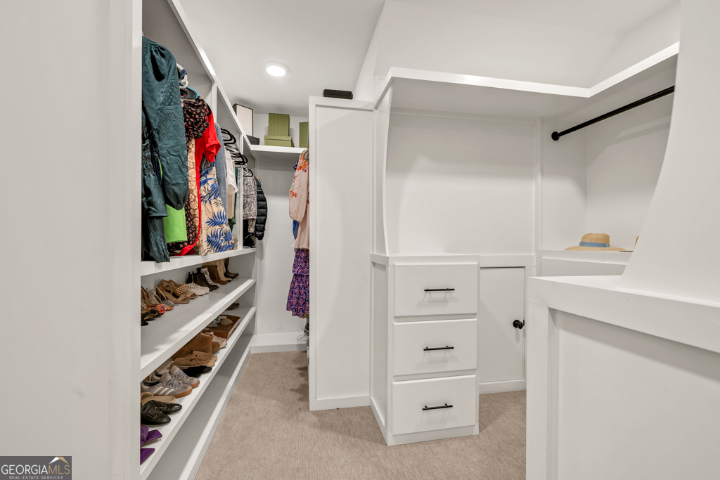 Buford, Georgia 30518, United States, 5 Bedrooms Bedrooms, ,4 BathroomsBathrooms,Residential,Active,142165