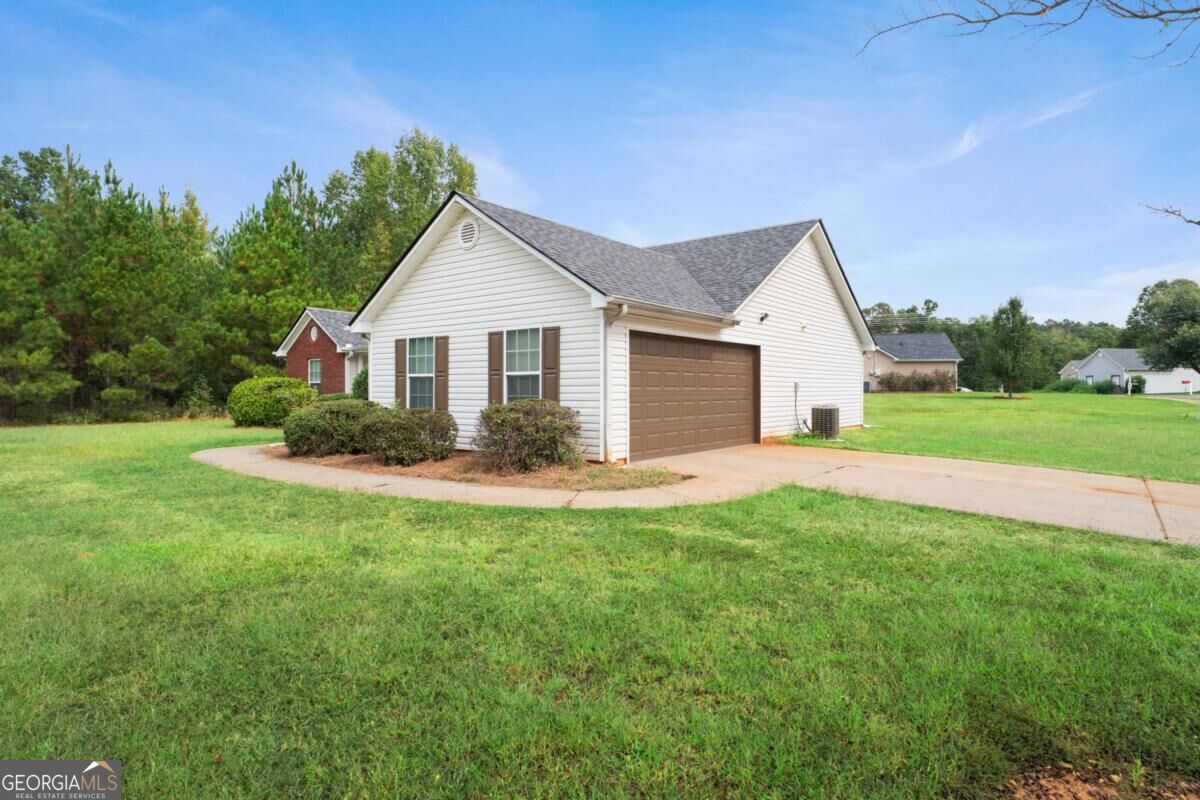 15 Amber WAY