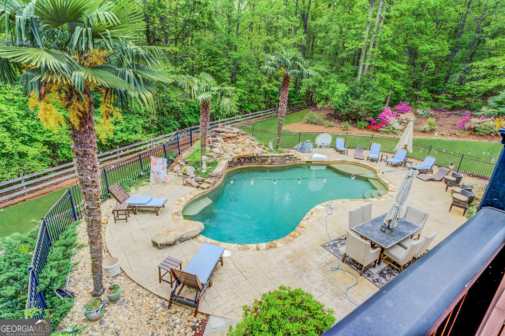 95 Weslyan WAY