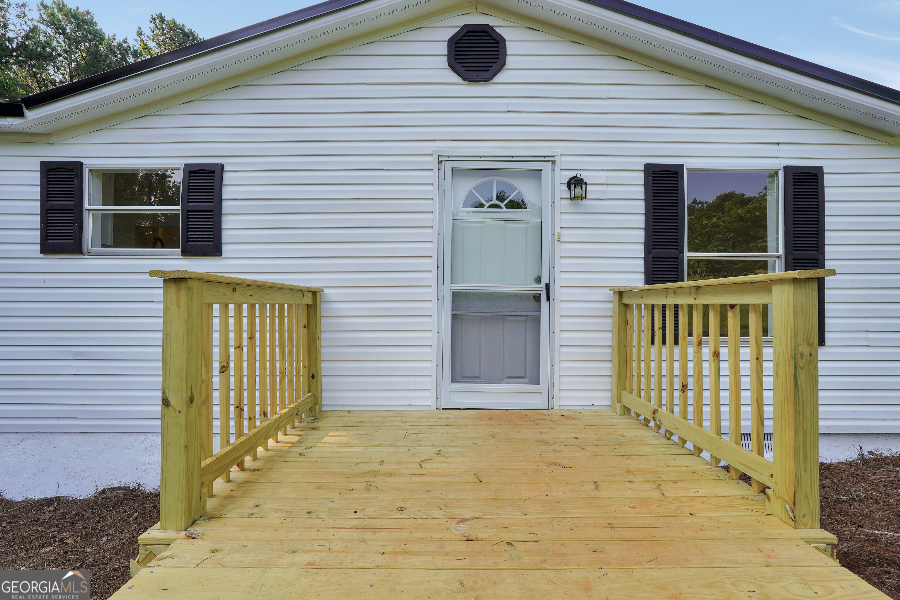 118 Buck Creek CIR