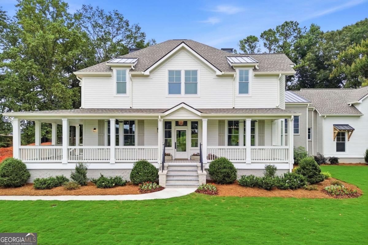 270 Windsor Dr SW, Marietta, GA, 30064, USA, 5 Bedrooms Bedrooms, ,6 BathroomsBathrooms,Residential,Active,270 Windsor Dr SW,10819084