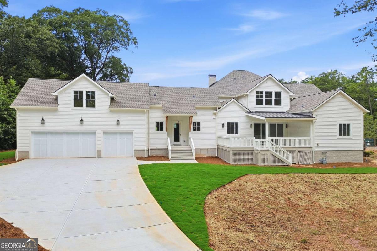 270 Windsor Dr SW, Marietta, GA, 30064, USA, 5 Bedrooms Bedrooms, ,6 BathroomsBathrooms,Residential,Active,270 Windsor Dr SW,10819084