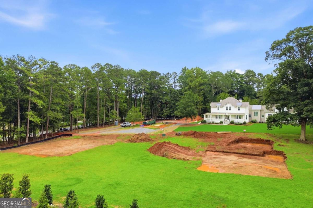 270 Windsor Dr SW, Marietta, GA, 30064, USA, 5 Bedrooms Bedrooms, ,6 BathroomsBathrooms,Residential,Active,270 Windsor Dr SW,10819084