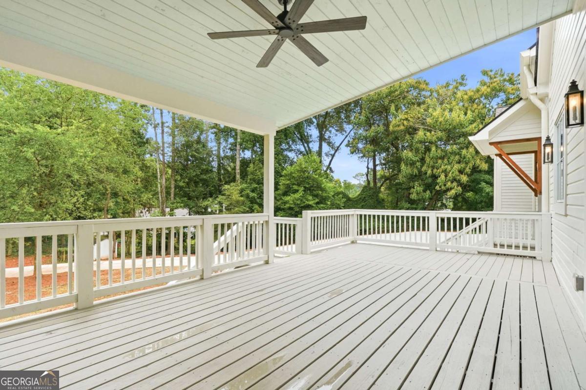 270 Windsor Dr SW, Marietta, GA, 30064, USA, 5 Bedrooms Bedrooms, ,6 BathroomsBathrooms,Residential,Active,270 Windsor Dr SW,10819084