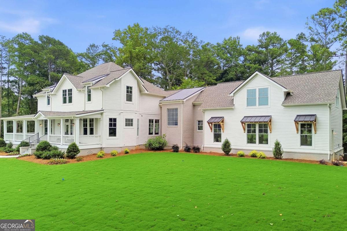 270 Windsor Dr SW, Marietta, GA, 30064, USA, 5 Bedrooms Bedrooms, ,6 BathroomsBathrooms,Residential,Active,270 Windsor Dr SW,10819084