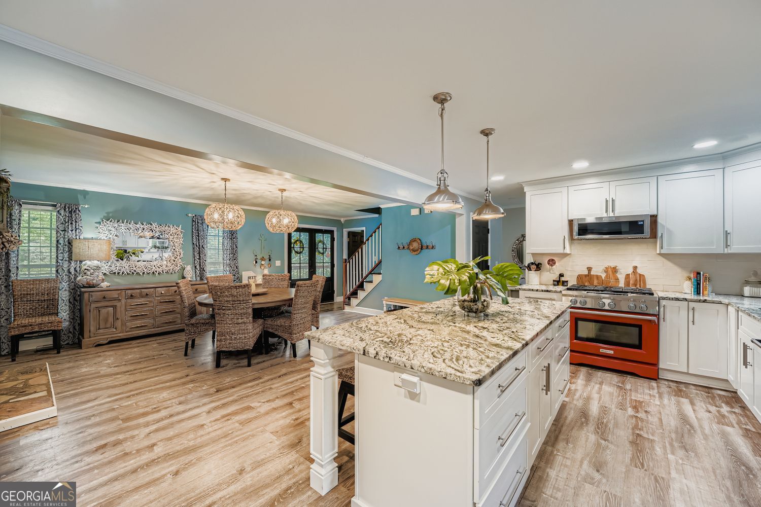 100 Oak Ridge DR