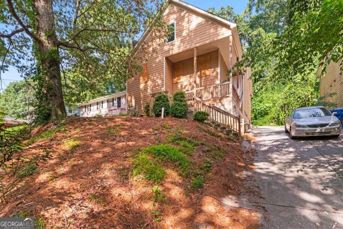 Fully Renovated Duplex in Hot Grove Park - Ideal for Investors or House Hackers! Welcome to 930 Hall St - a beautifully renovated duplex featuring 4 bedrooms and 3 bathrooms per unit, offering spacious, modern living in one of Atlanta's most rapidly appreciating neighborhoods. Each unit is thoughtfully designed with stylish finishes, open-concept layouts, and ample natural light. Located just minutes from Midtown, the Beltline, and Westside Park, this property is perfectly positioned for strong rental demand. Both units are vacant and ready to lease with projected rents of $2,500+ per side, making this a high-yield investment opportunity. Whether you're an investor seeking strong cash flow or an owner-occupant looking to live in one unit while letting the other cover your mortgage, this is a rare opportunity in a prime location. Don't miss your chance to own a turn-key income-producing property in Grove Park!