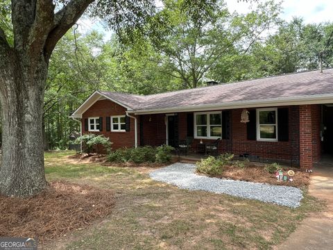 Single Family Residence in Demorest GA 1037 Roberts Road.jpg