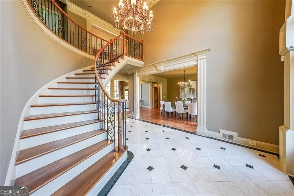 2245 Taylor Grady TER