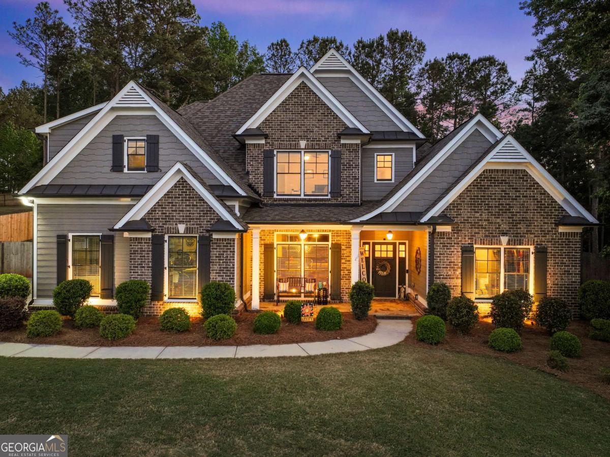 4018 Silverstone DR