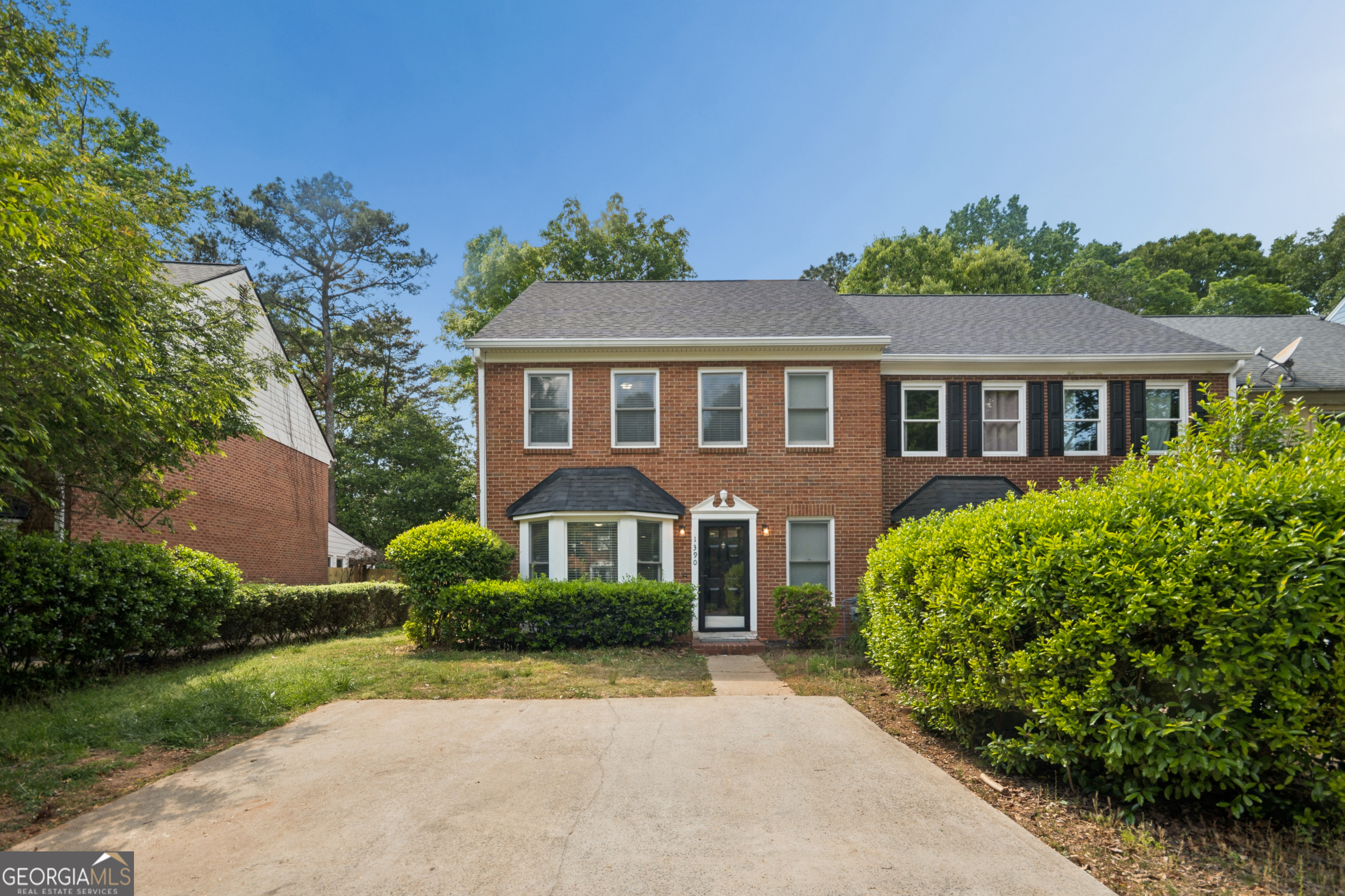 1390 Old Virginia CT SE