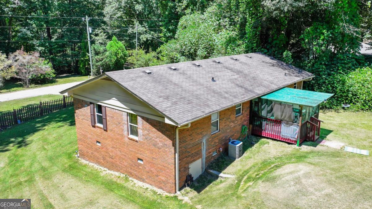 4058 Twin Springs RD