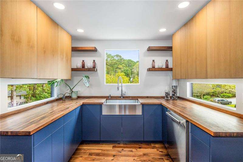 Mountain Creek - Residential