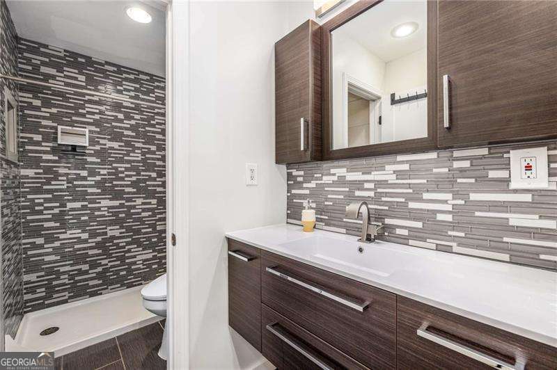 Mountain Creek - Residential