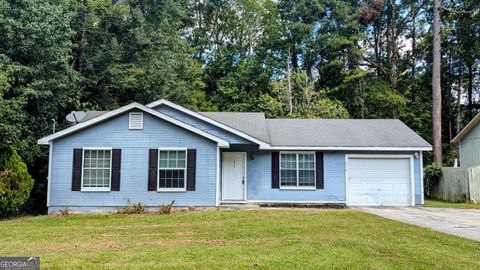 Photo of 10248 Briarbay Loop, Jonesboro, GA 30238 (MLS # 10598563)