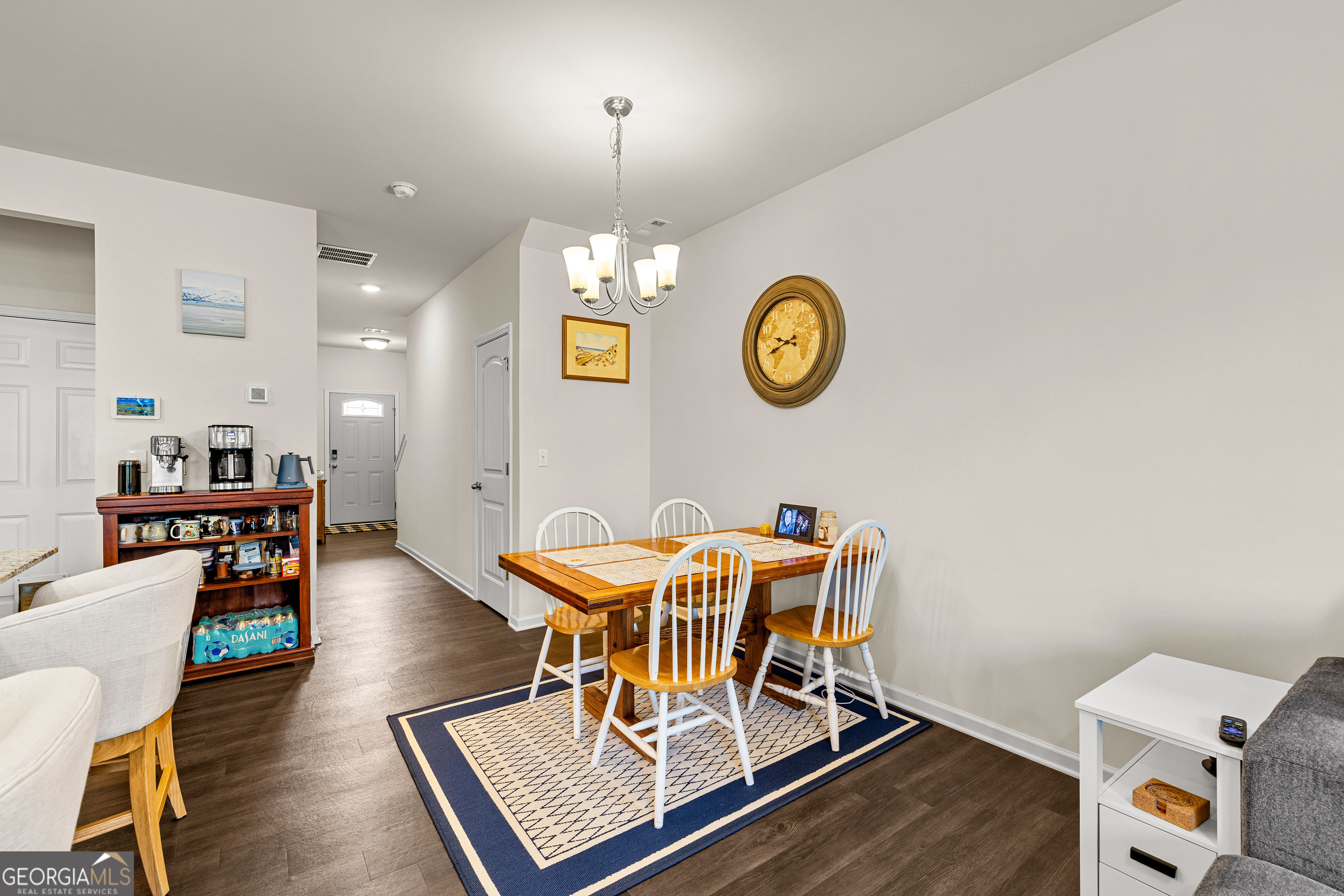 134 Chastain WAY
