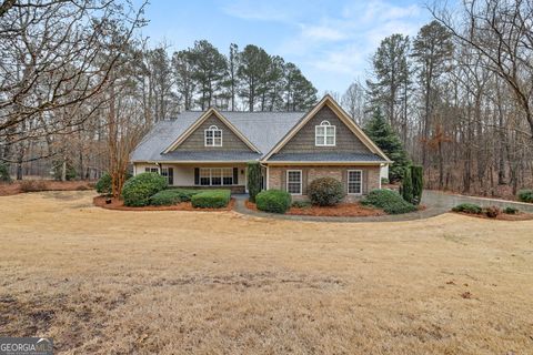 A home in Mount Airy