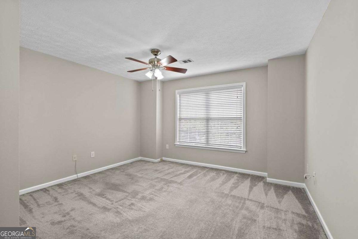 Pinetree - Residential