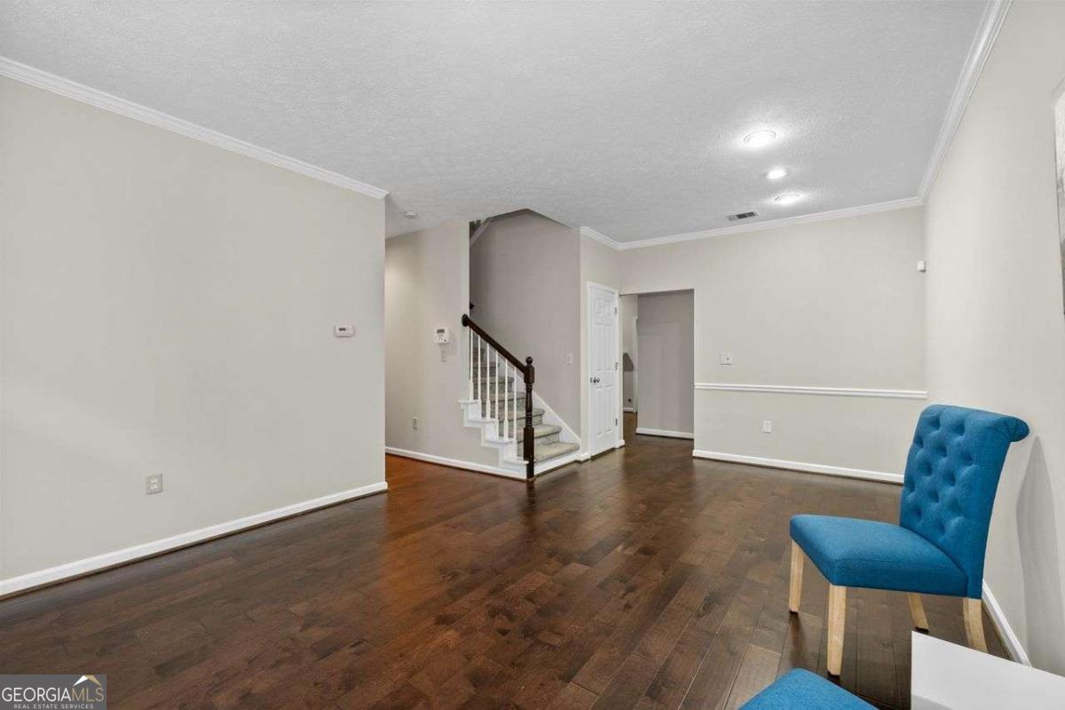 Pinetree - Residential
