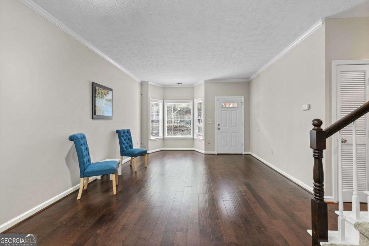 Pinetree - Residential