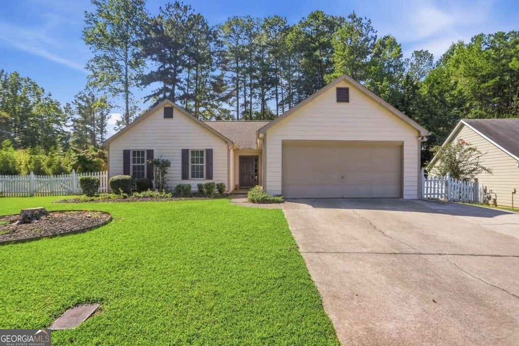Photo of 5700 River Ridge Lane, Sugar Hill, GA 30518 (MLS # 10851942)