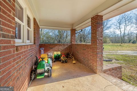 A home in Demorest