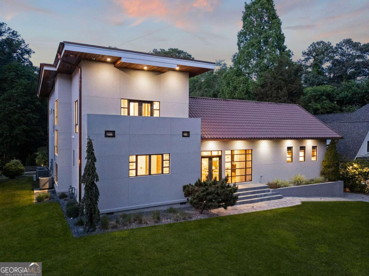 754 Burke RD NE