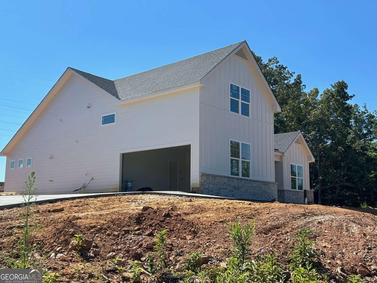 676 Sweetgrass DR