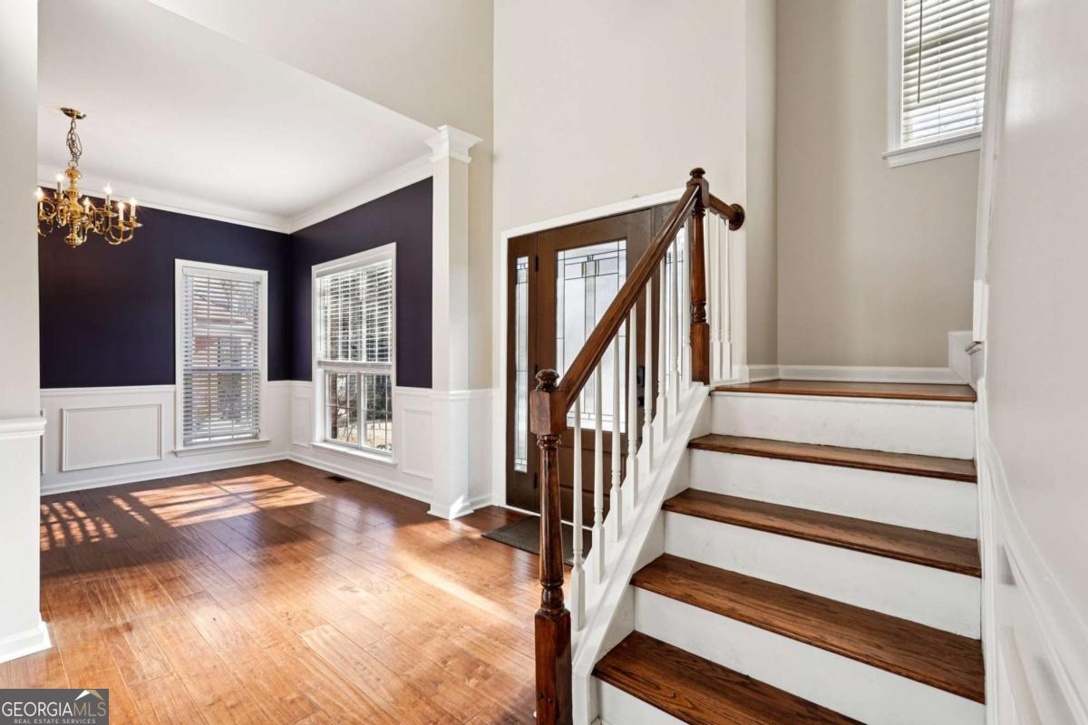 2309 Wickingham DR NE