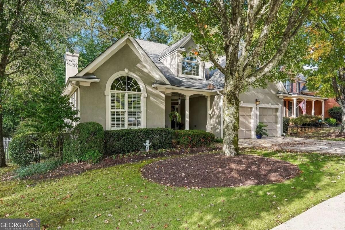 850 Lake Medlock DR