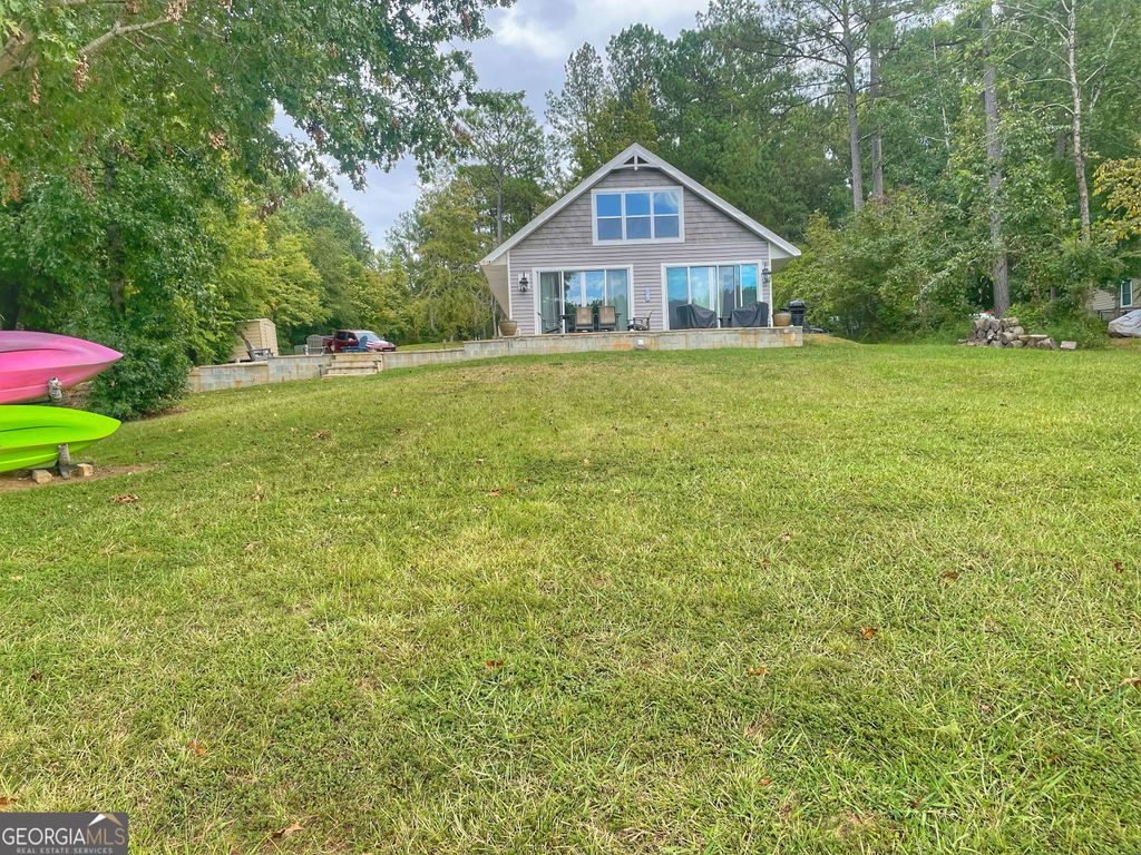 Photo of 141 Edgewater Drive, Eatonton, GA 31024 (MLS # 10724604)