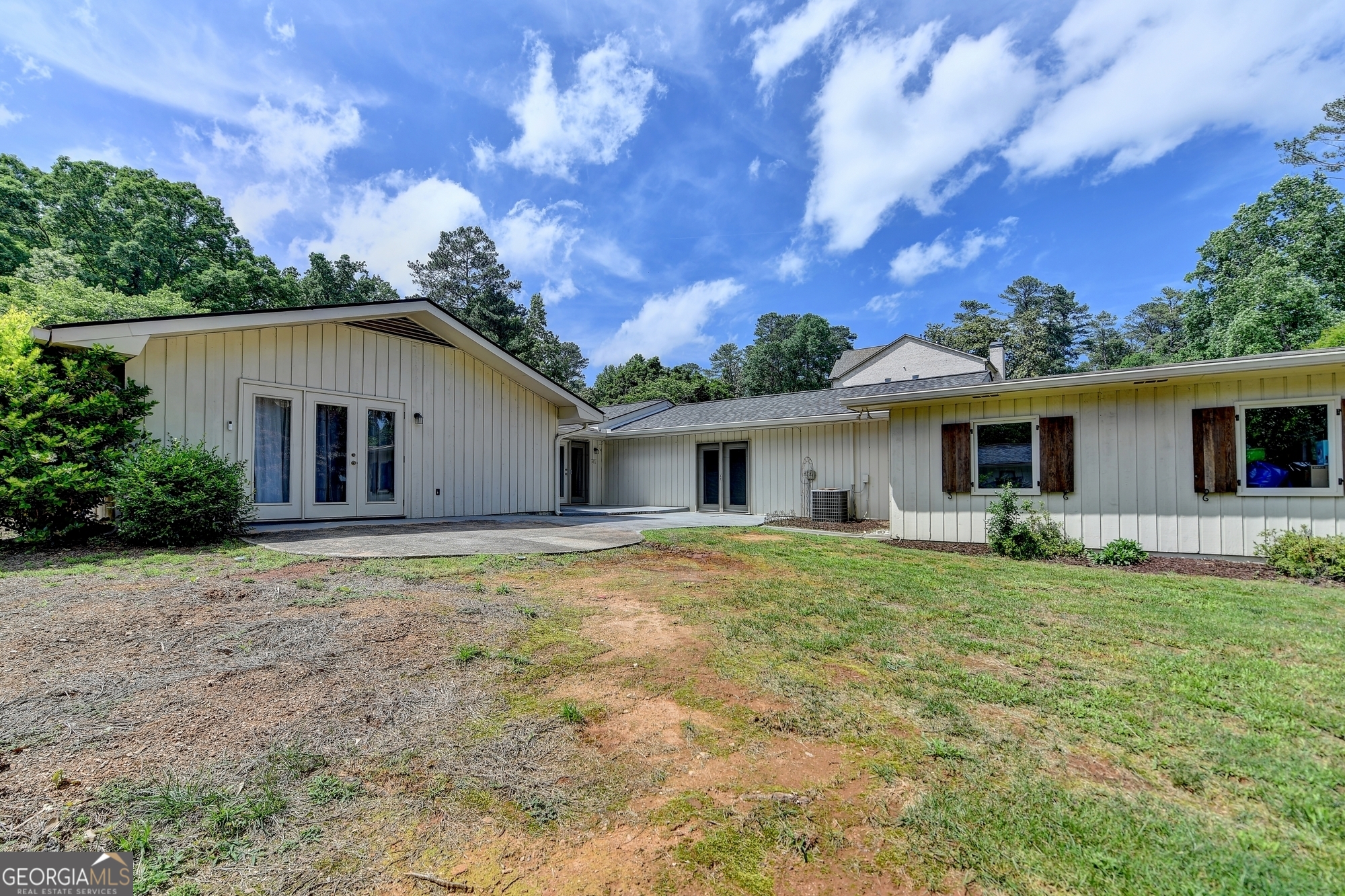 INDIAN HILLS - Residential
