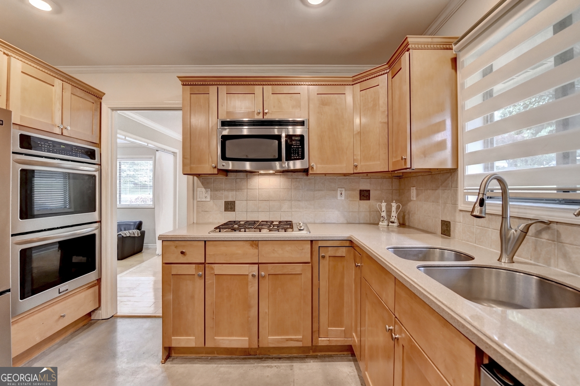 INDIAN HILLS - Residential