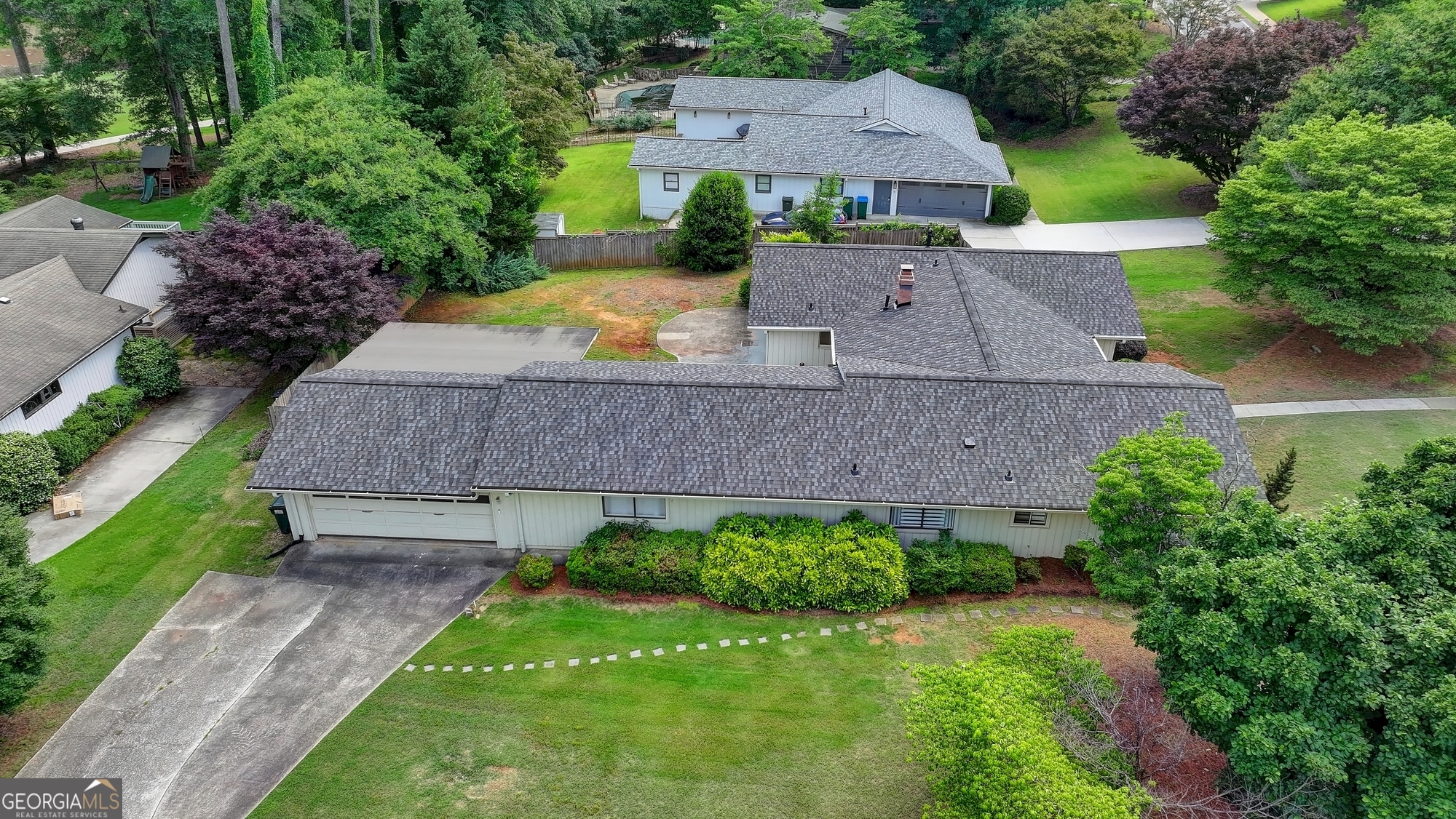 INDIAN HILLS - Residential