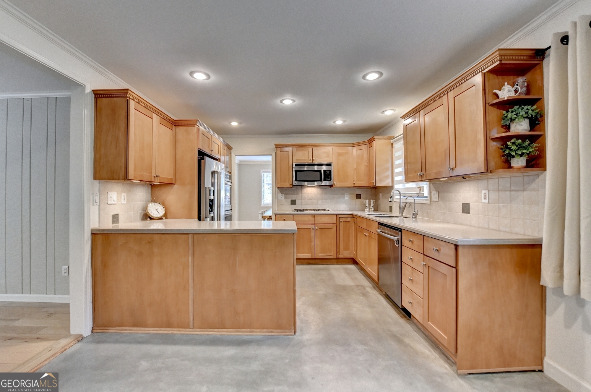 INDIAN HILLS - Residential