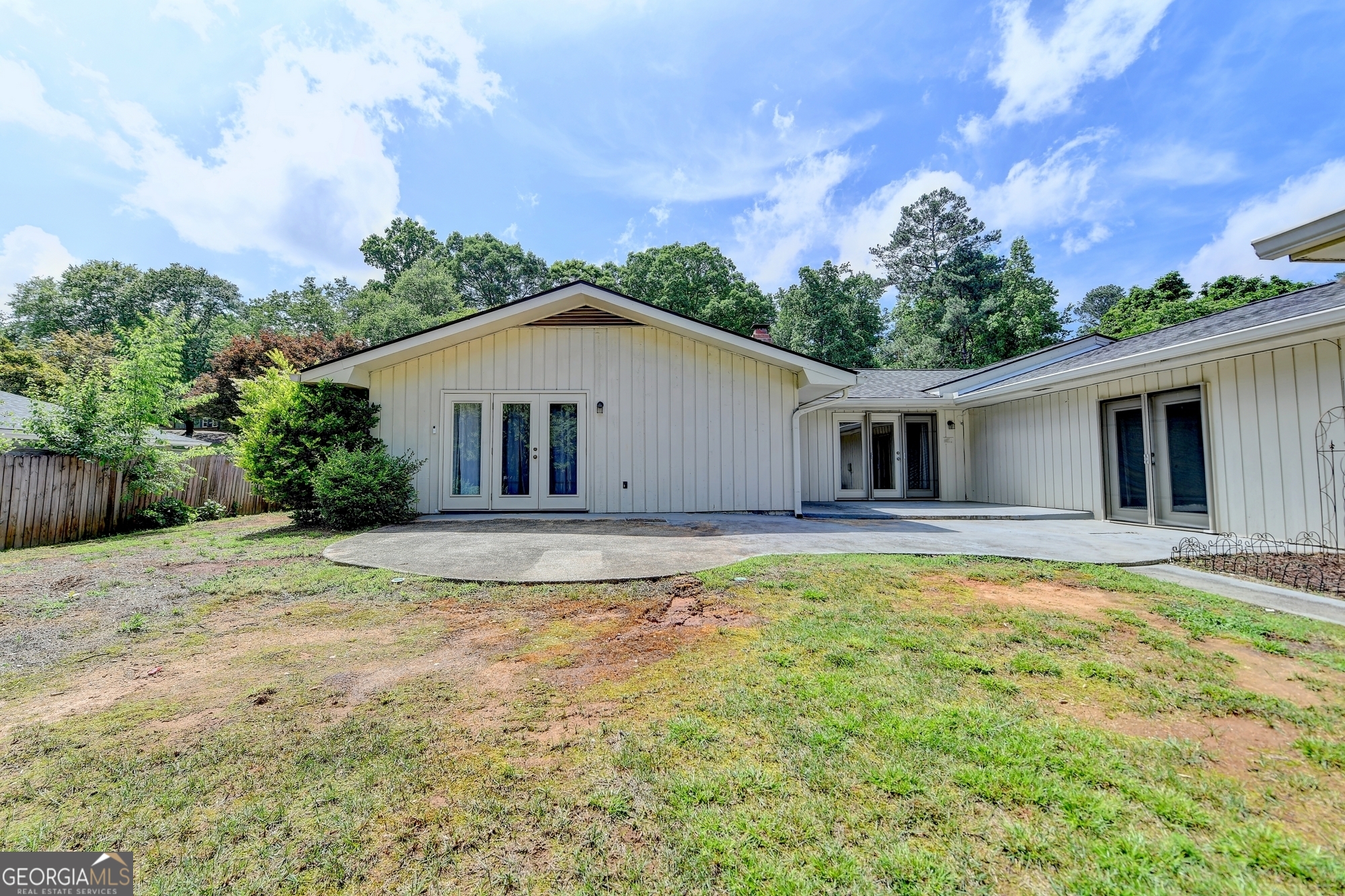 INDIAN HILLS - Residential