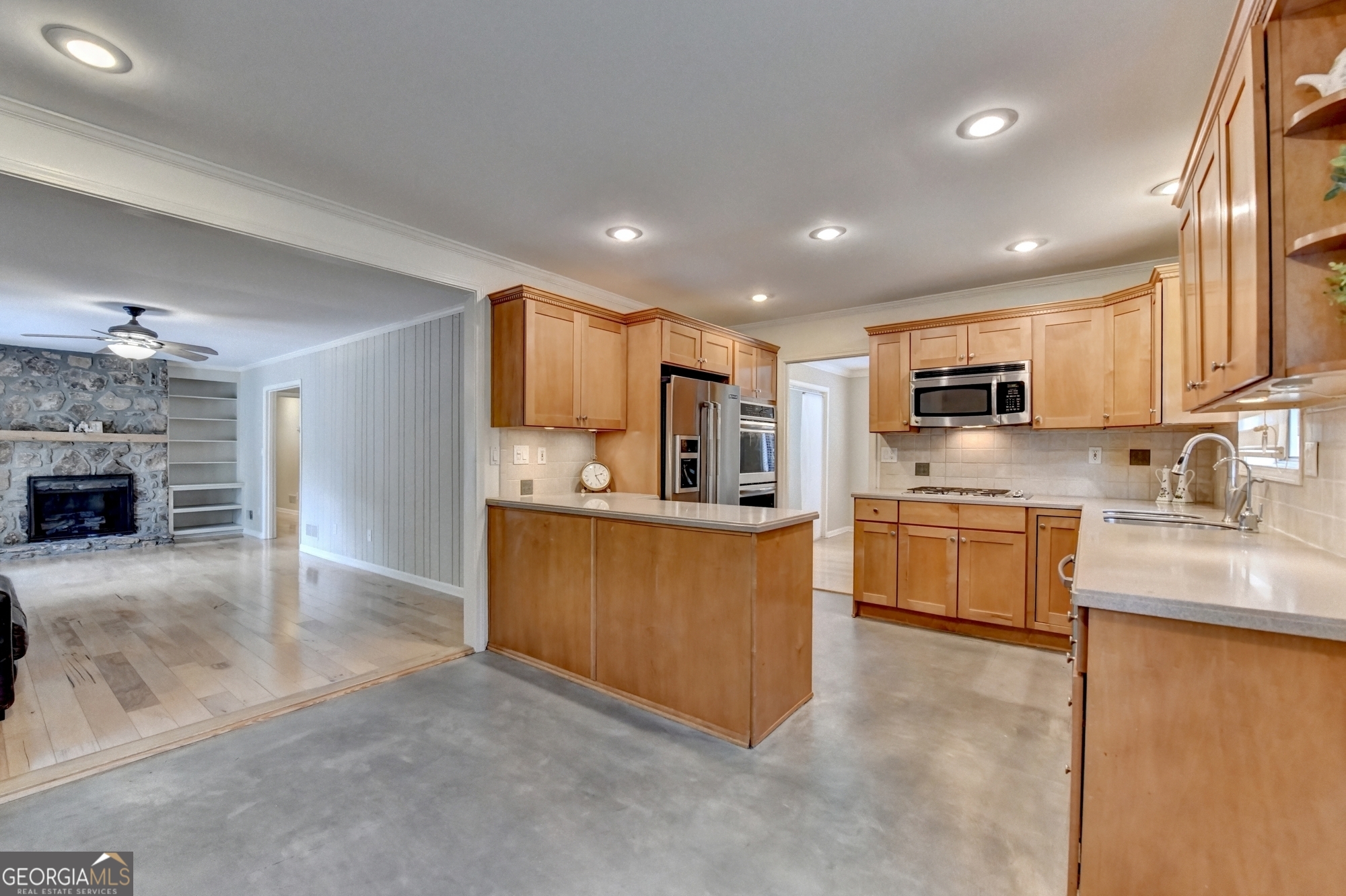 INDIAN HILLS - Residential