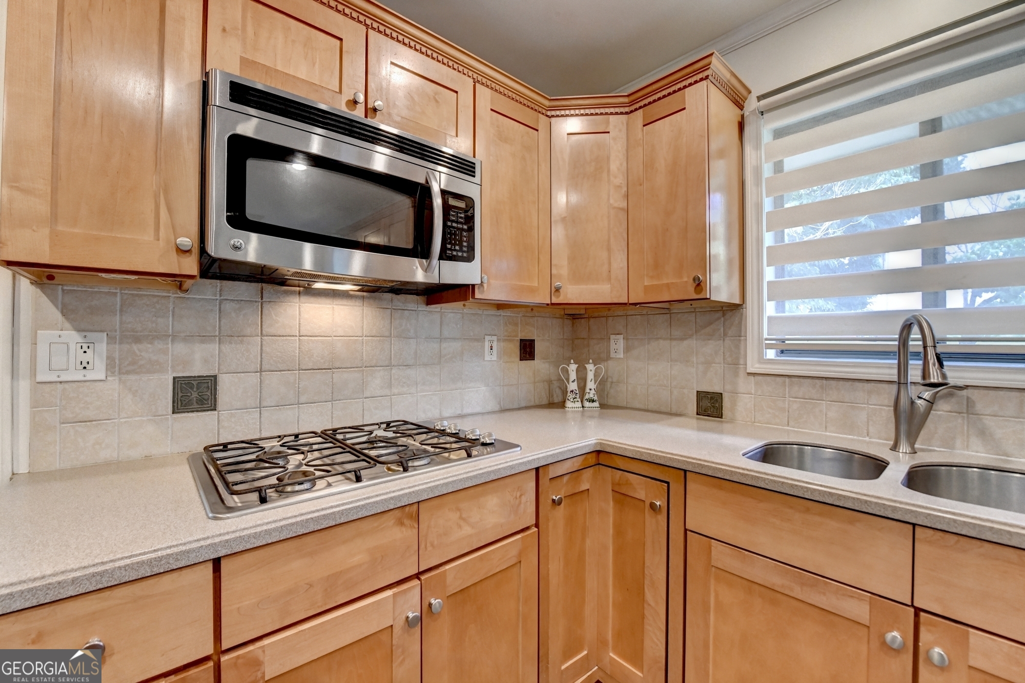 INDIAN HILLS - Residential