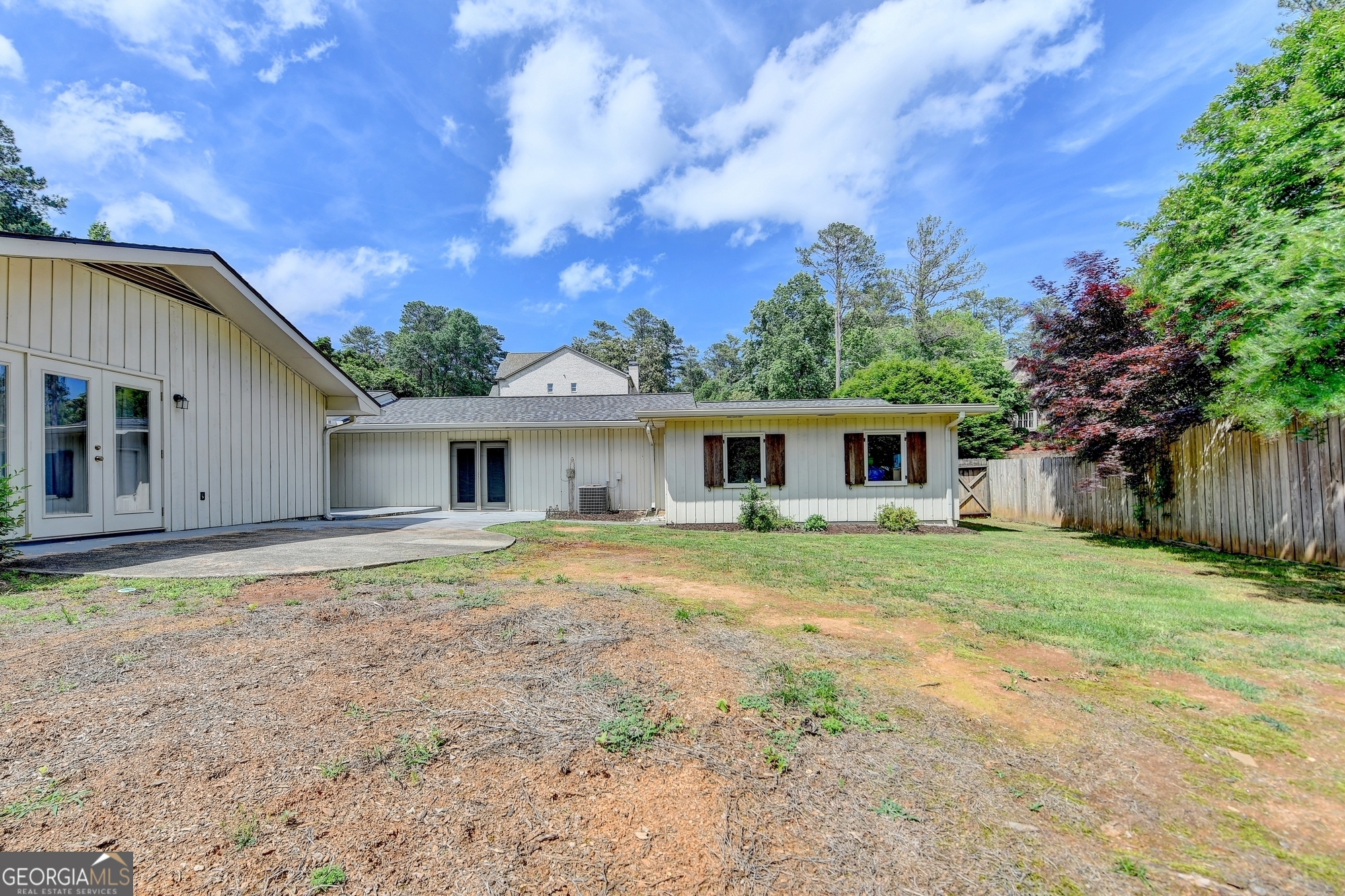 INDIAN HILLS - Residential