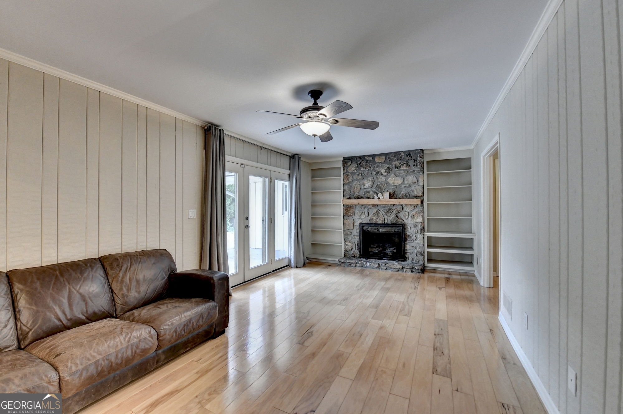 INDIAN HILLS - Residential