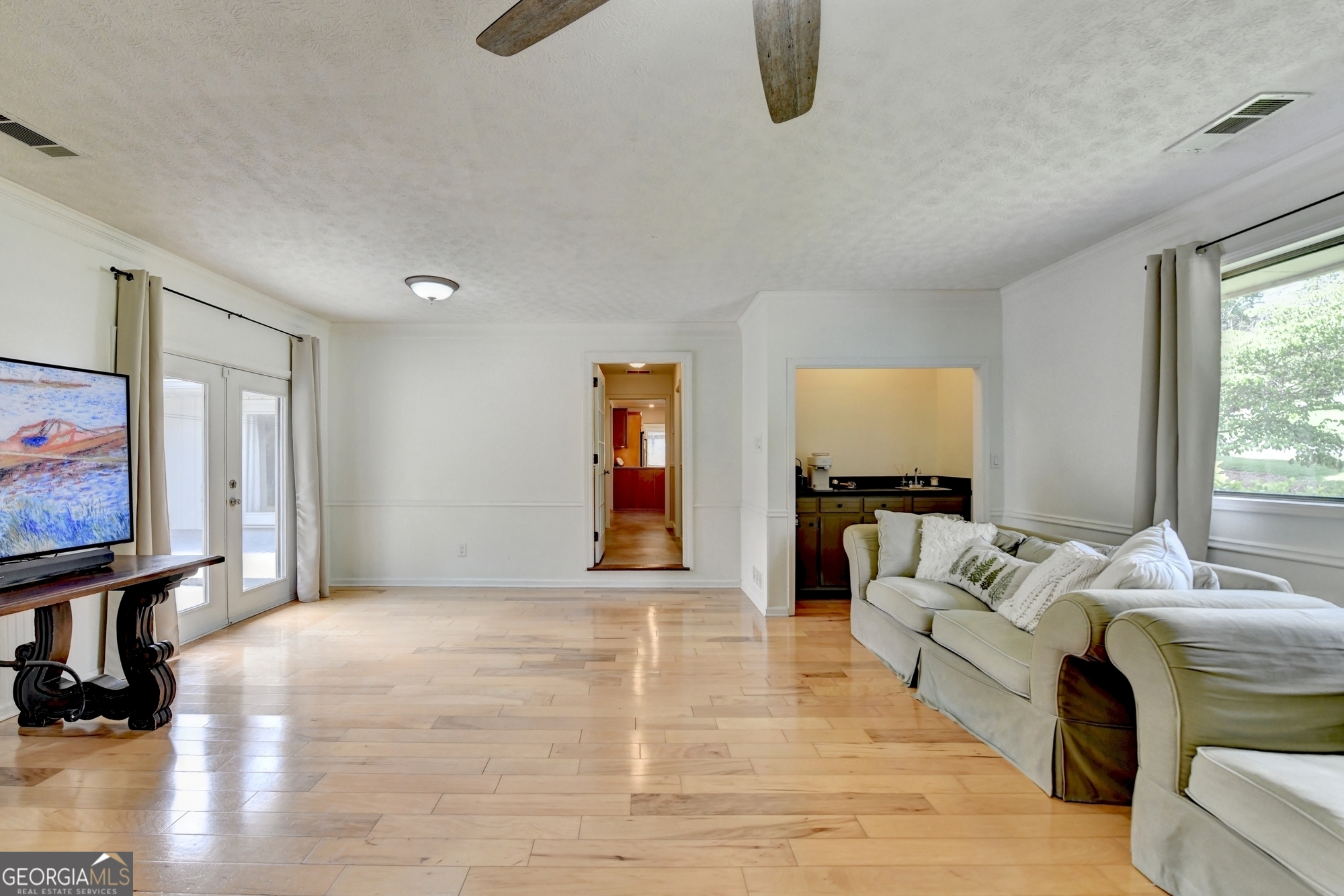 INDIAN HILLS - Residential