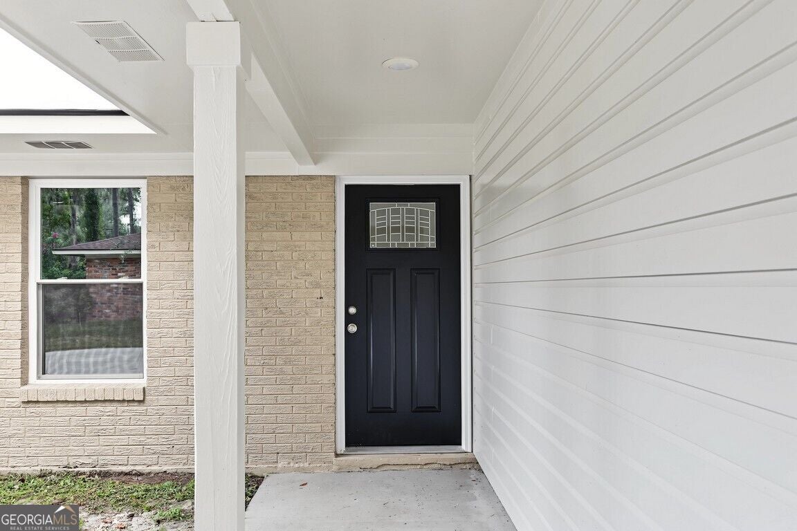 605 Lee BLVD