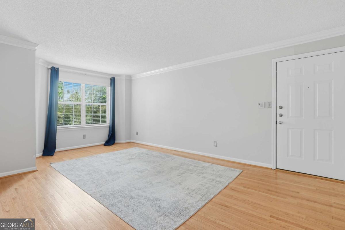2031 Chastain Park CT NE