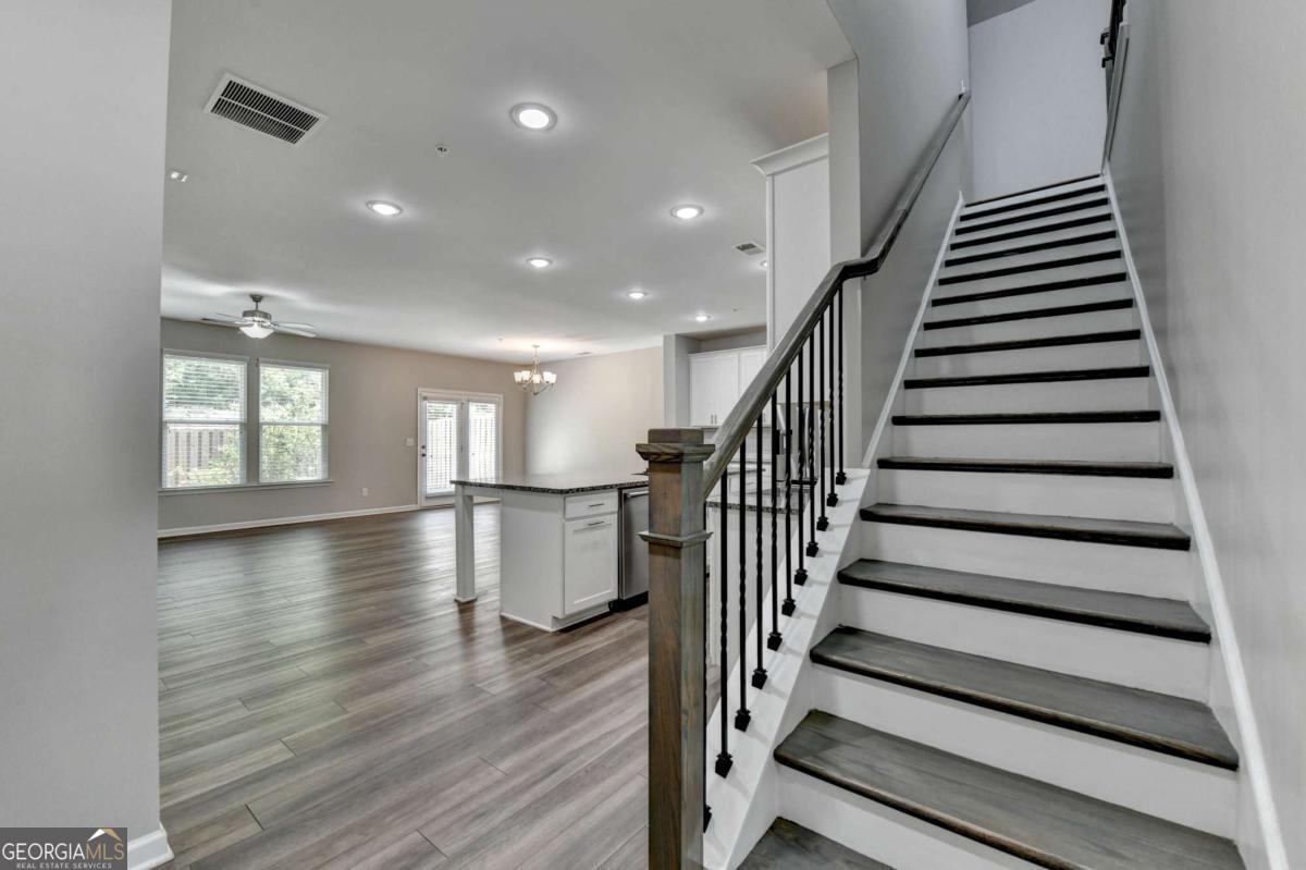 315 DUVAL DR
